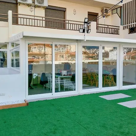 Pet Friendly In Appartement Fuengirola